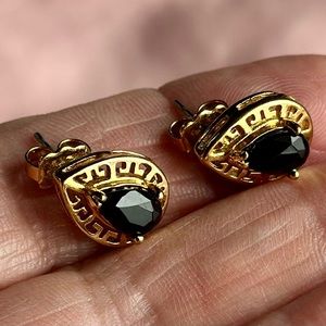 Black Onyx Avon Goldtone Post Earring Dressy Set